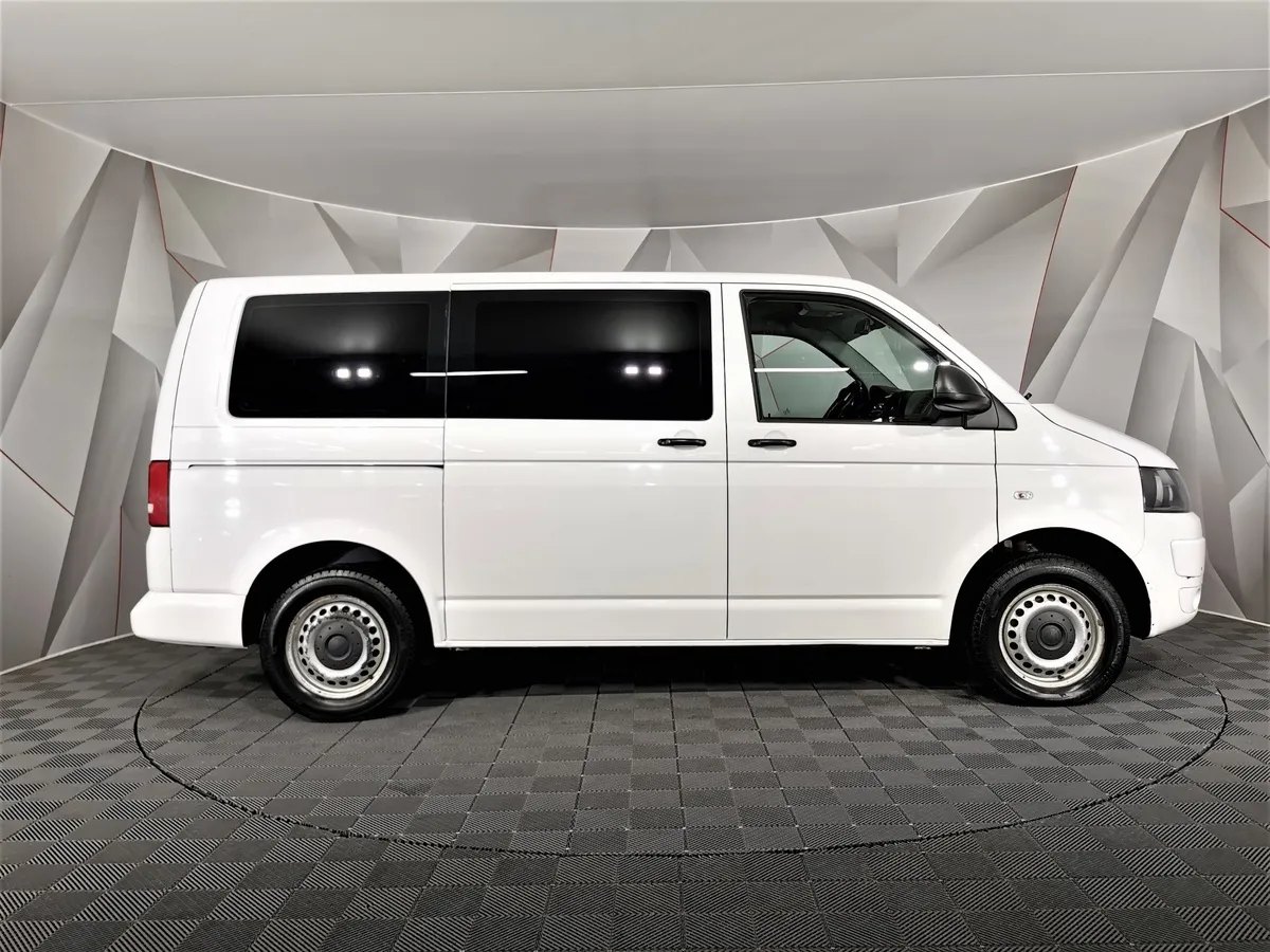 Volkswagen Caravelle 2.0 TDI MT L1 (102 л.с.) Comfortline Белый в АВИЛОН. Слайд №6