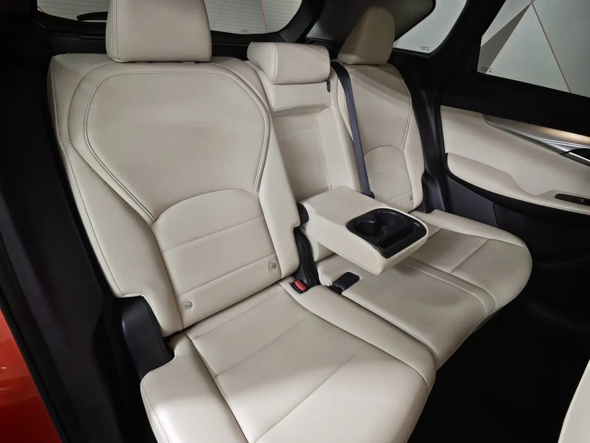Infiniti QX50 2.0 VC-T CVT AWD (249 л.с.) Красный в АВИЛОН. Слайд №17