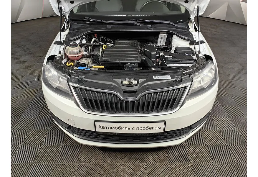 АВИЛОН - Skoda Rapid 1.6 MT (90 л.с.) Белый - slide 18