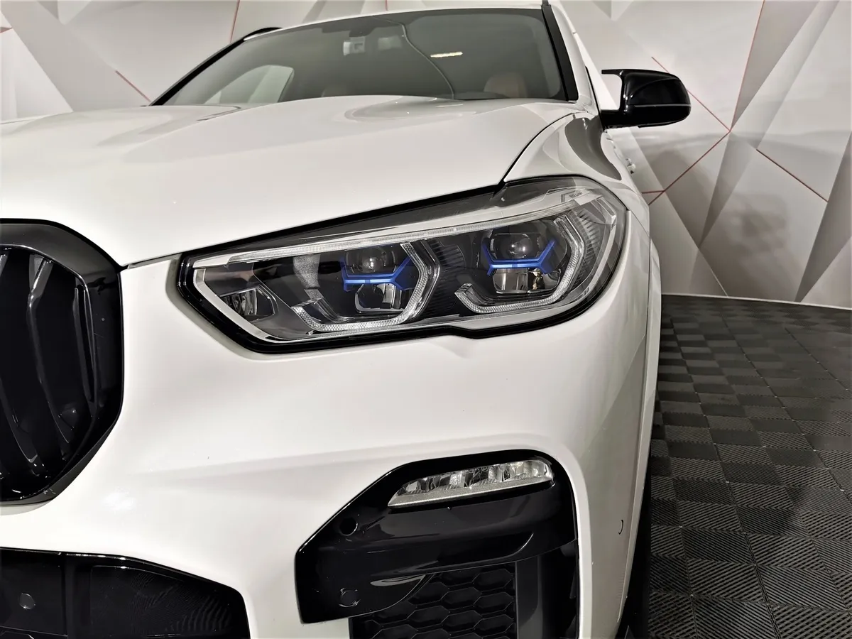 BMW X5 xDrive40i Steptronic (340 л.с.) Белый в АВИЛОН. Слайд №8