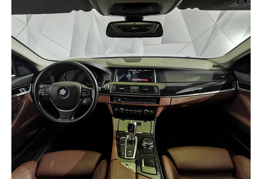 BMW 5 серия 520d Steptronic (190 л.с.) Белый в АВИЛОН. Слайд №11