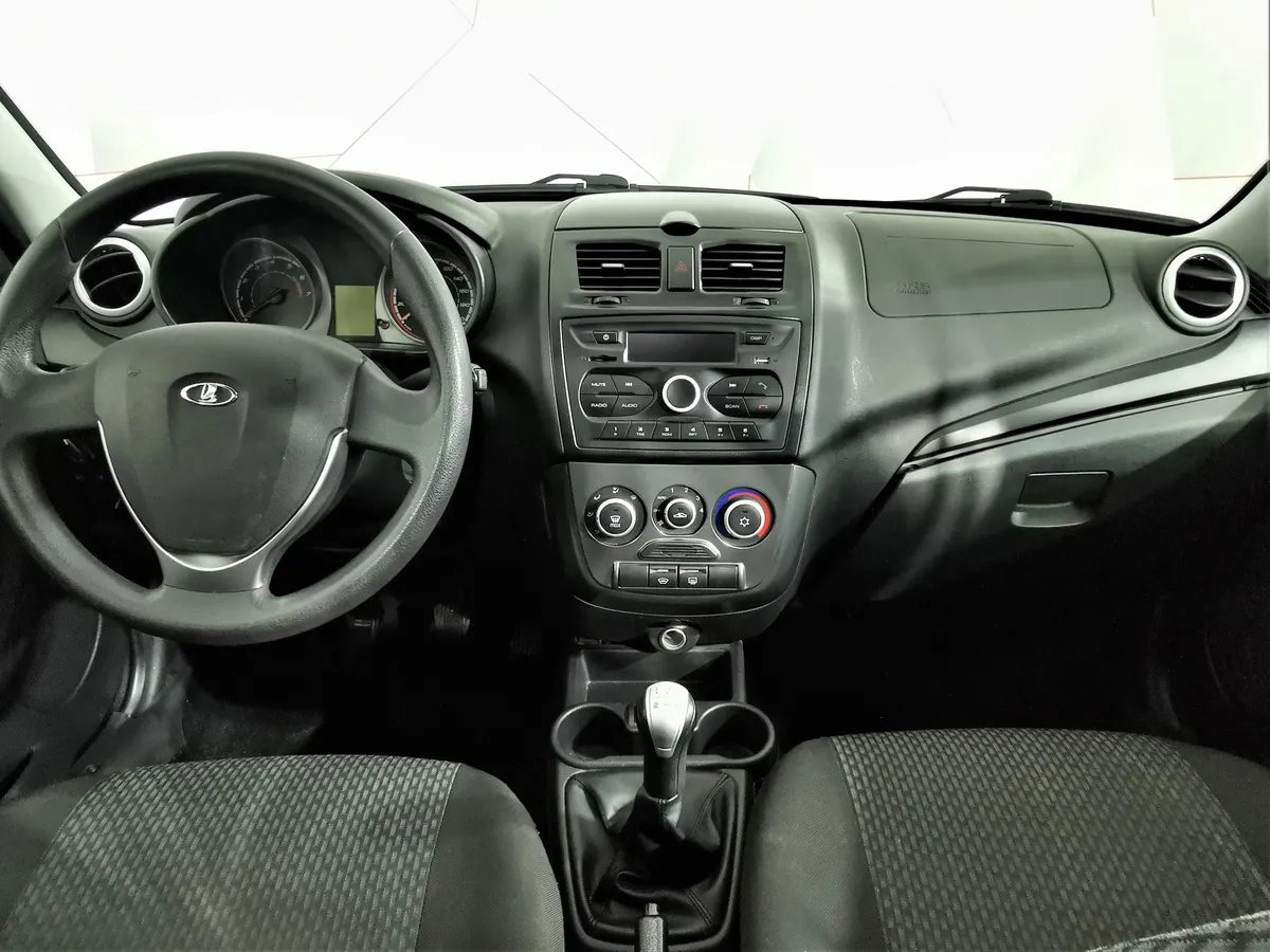 ВАЗ (Lada) Kalina 1.6 MT 16 кл (Евро-4) (98 л.с.) Золотой в АВИЛОН. Слайд №13
