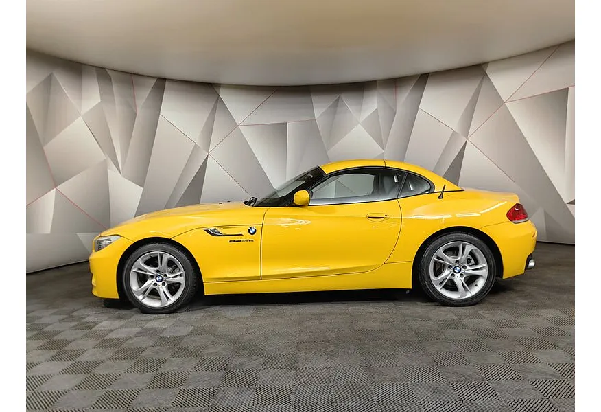 BMW Z4 sDrive20i AT (184 л.с.) Желтый в АВИЛОН. Слайд №5