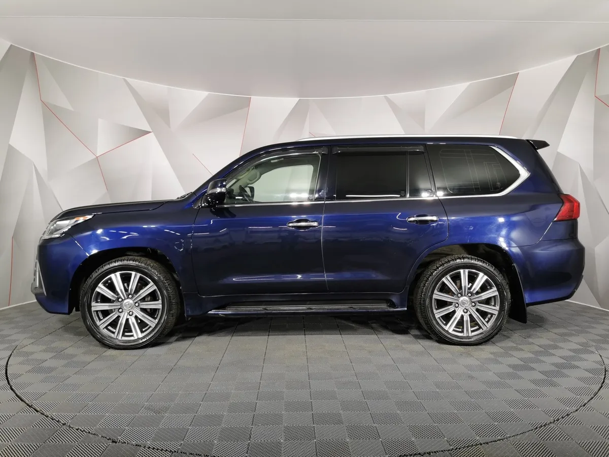 Lexus LX 570 AT (367 л.с.) Синий в АВИЛОН. Слайд №5