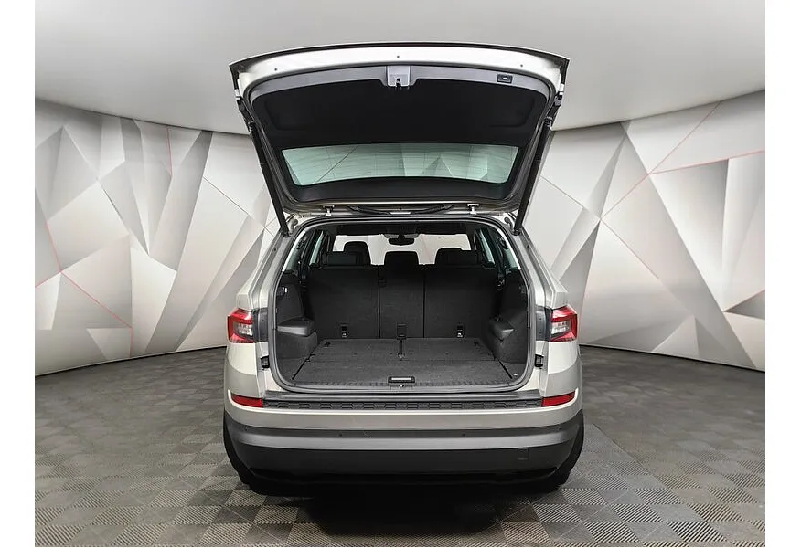 Skoda Kodiaq 1.4 TSI DSG 4X4 (150 л.с.) Бежевый в АВИЛОН. Слайд №16
