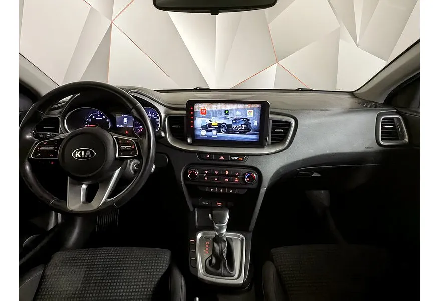 Kia Ceed 1.6 MPI AT (128 л.с.) Comfort Черный в АВИЛОН. Слайд №14