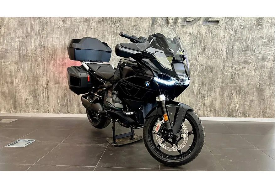 BMW Motorrad R 1300 RT 1300 см³ (145 л.с.) (145) 1300 Черный в АВИЛОН. Слайд №2