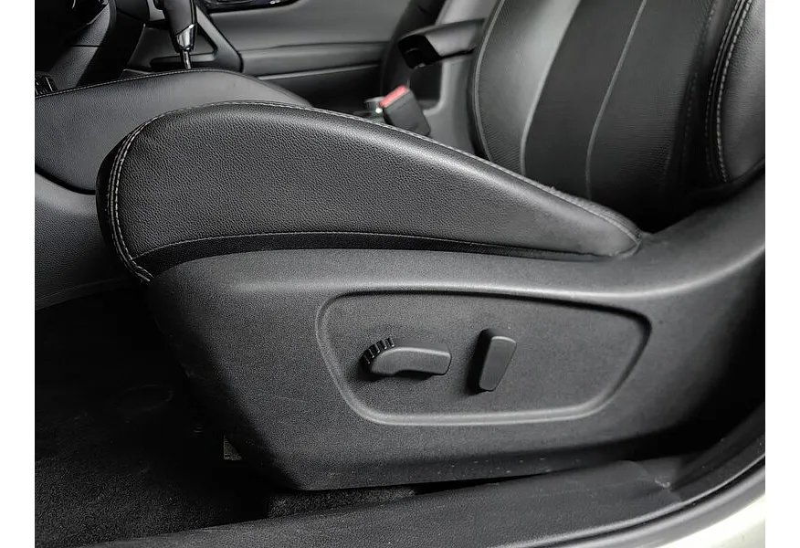 Nissan Qashqai 2.0 CVT AWD (144 л.с.) Белый в АВИЛОН. Слайд №21