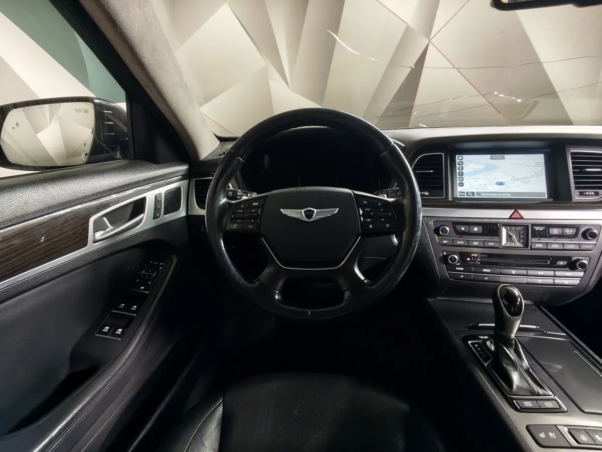 Hyundai Genesis 3.0 AT AWD (249 л.с.) Luxury Черный в АВИЛОН. Слайд №20