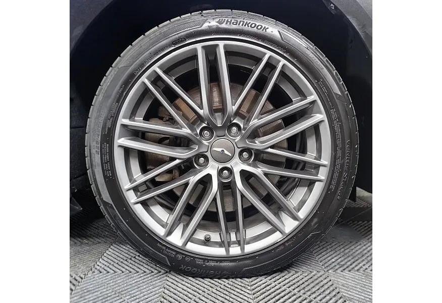 АВИЛОН - Genesis G70 2.0 T AT AWD (197 л.с.) Elegance Черный - slide 15