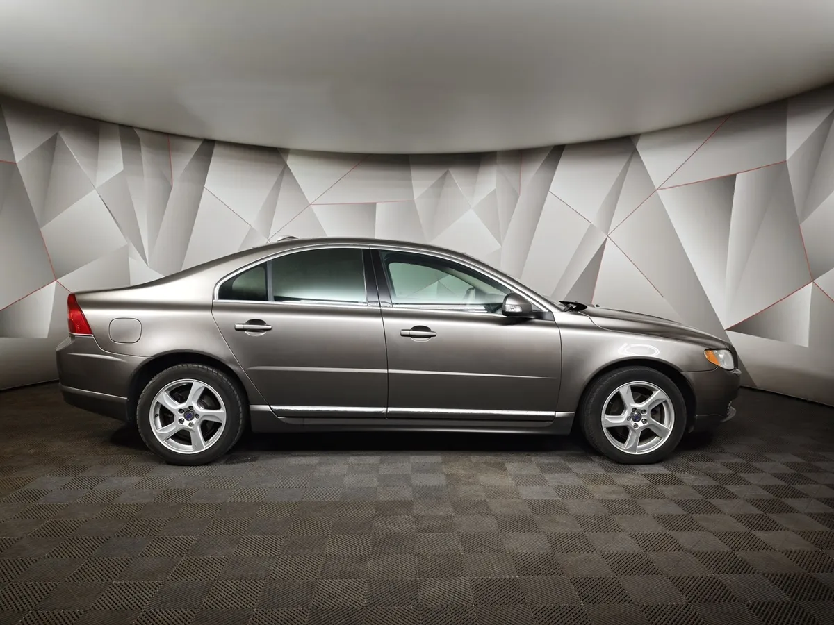Volvo S80 2.5 Turbo Geartronic (231 л.с.) Коричневый в АВИЛОН. Слайд №6
