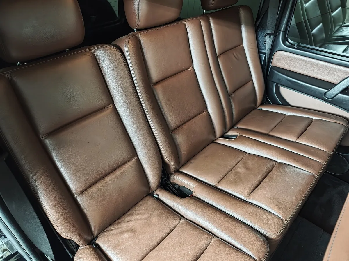 Mercedes-Benz G-Класс G 350 d 7G-Tronic Plus (245 л.с.) Черный в АВИЛОН. Слайд №17
