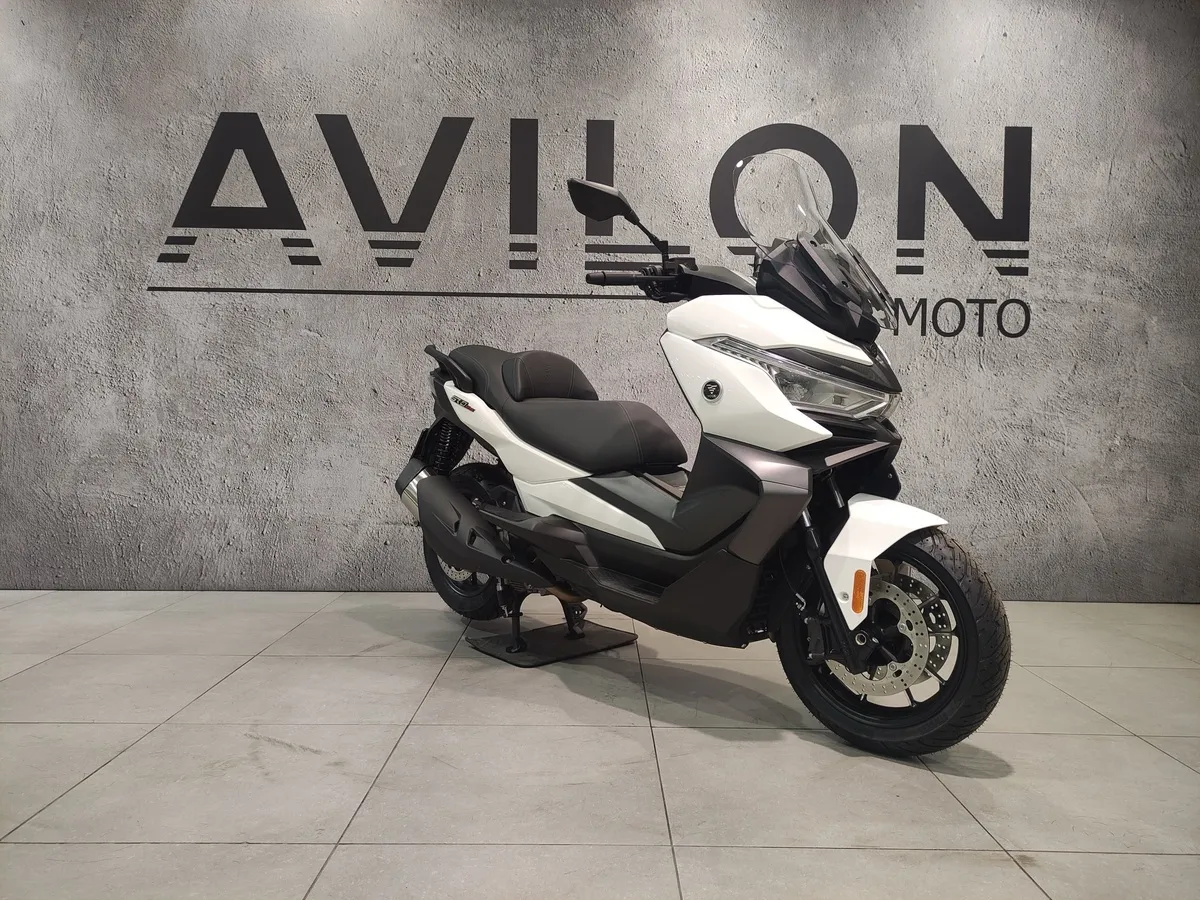 VOGE SR4 Max 350 см³ (28 л.с.) (28) 350 Белый в АВИЛОН. Слайд №2