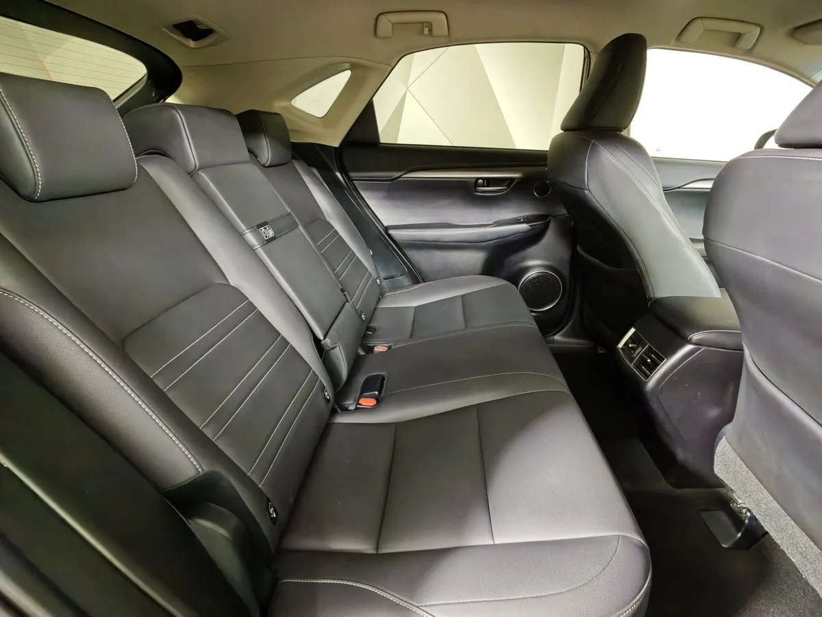 Lexus NX 300 AT AWD (238 л.с.) Серый в АВИЛОН. Слайд №16