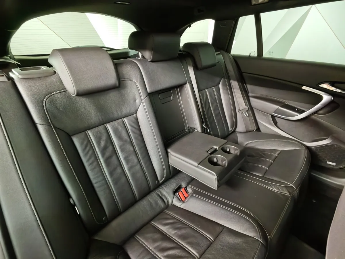 Opel Insignia 2.0 CDTI AT (163 л.с.) Country Tourer Коричневый в АВИЛОН. Слайд №17