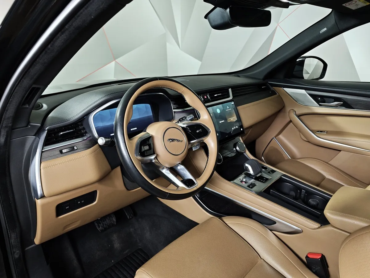 Jaguar F-Pace 2.0 TD AT AWD (199 л.с.) S Черный в АВИЛОН. Слайд №19