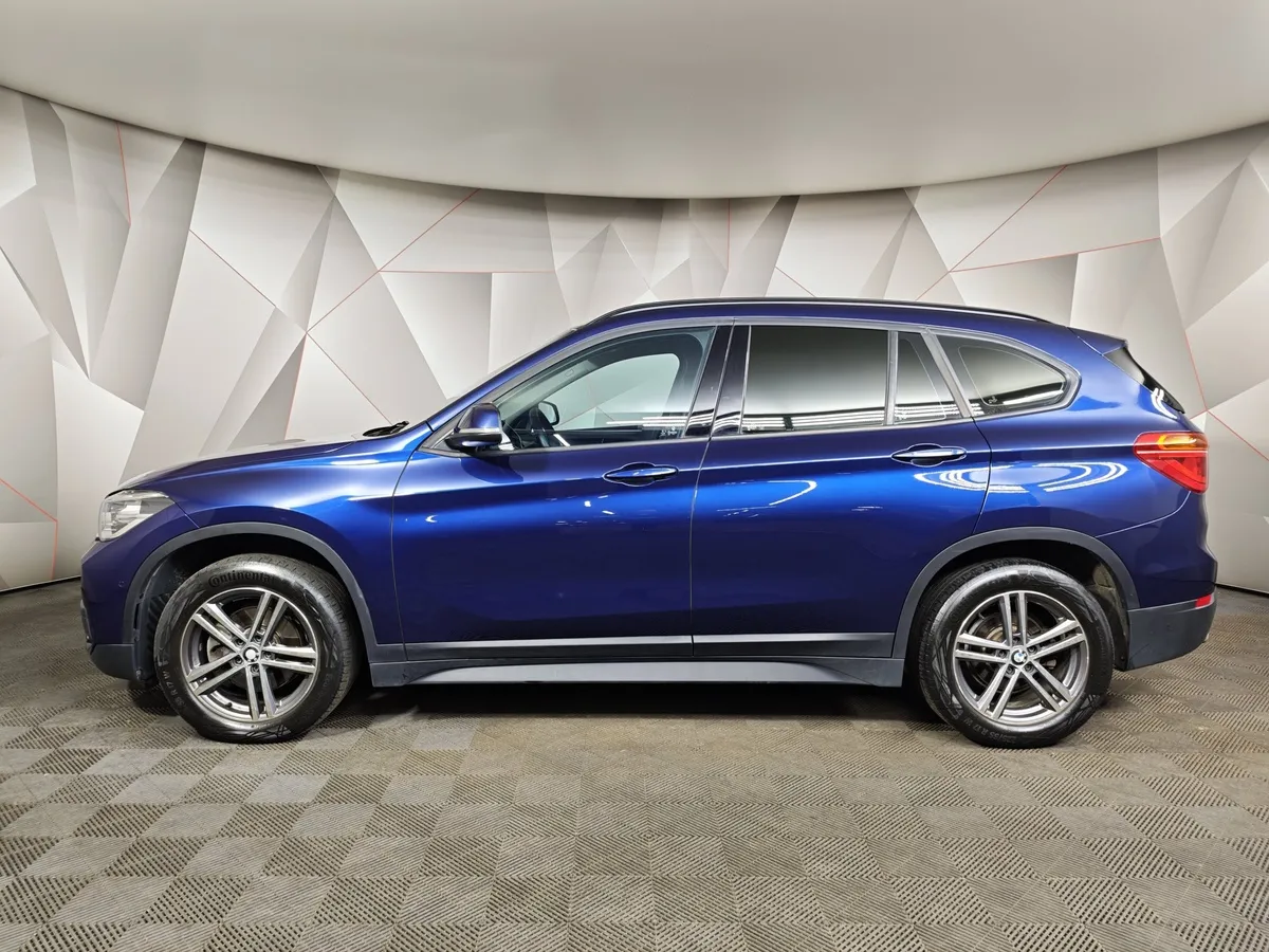 BMW X1 18d xDrive AT (150 л.с.) Advantage Plus (Локальная сборка) Синий в АВИЛОН. Слайд №5