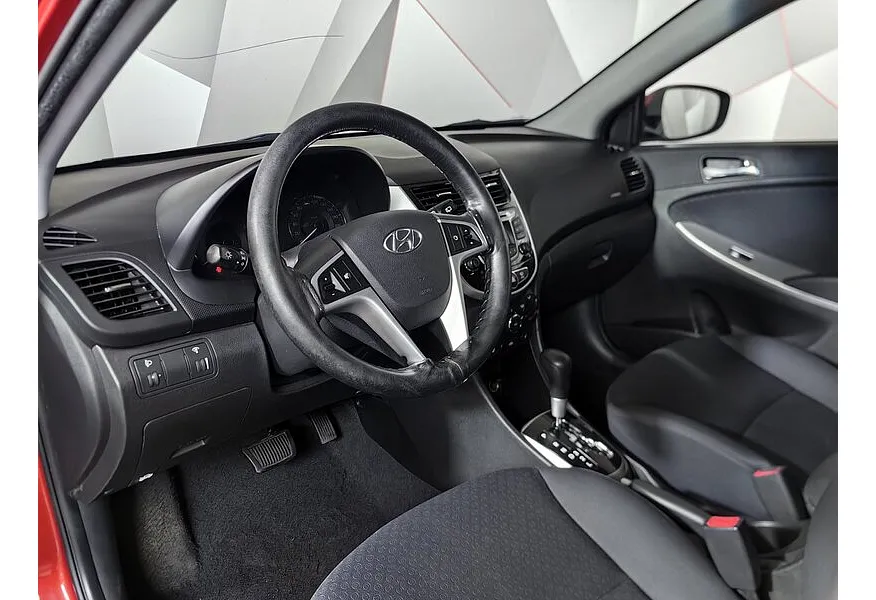 АВИЛОН - Hyundai Solaris 1.4 AT (107 л.с.) Active Красный - slide 5