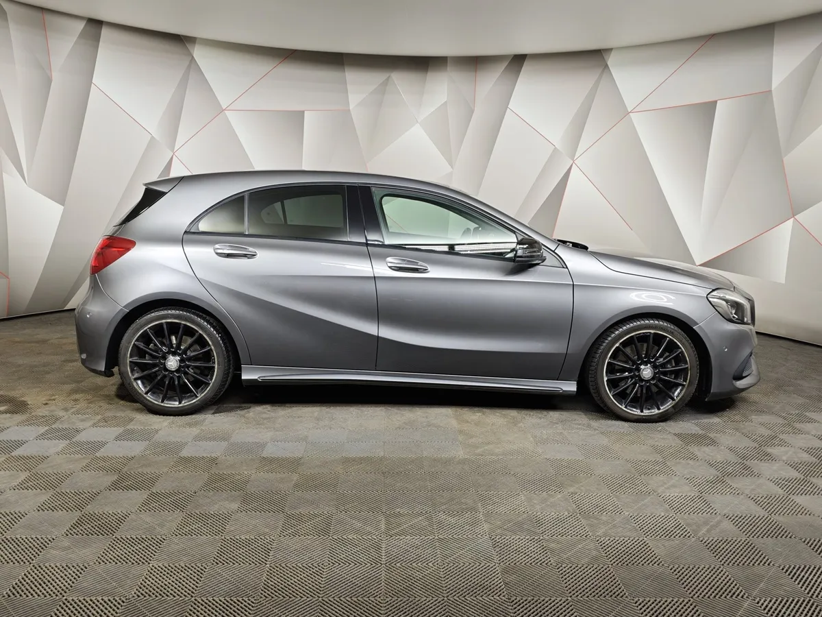 Mercedes-Benz A-Класс A 220 4MATIC (184 л.с.) Особая серия Серый в АВИЛОН. Слайд №6