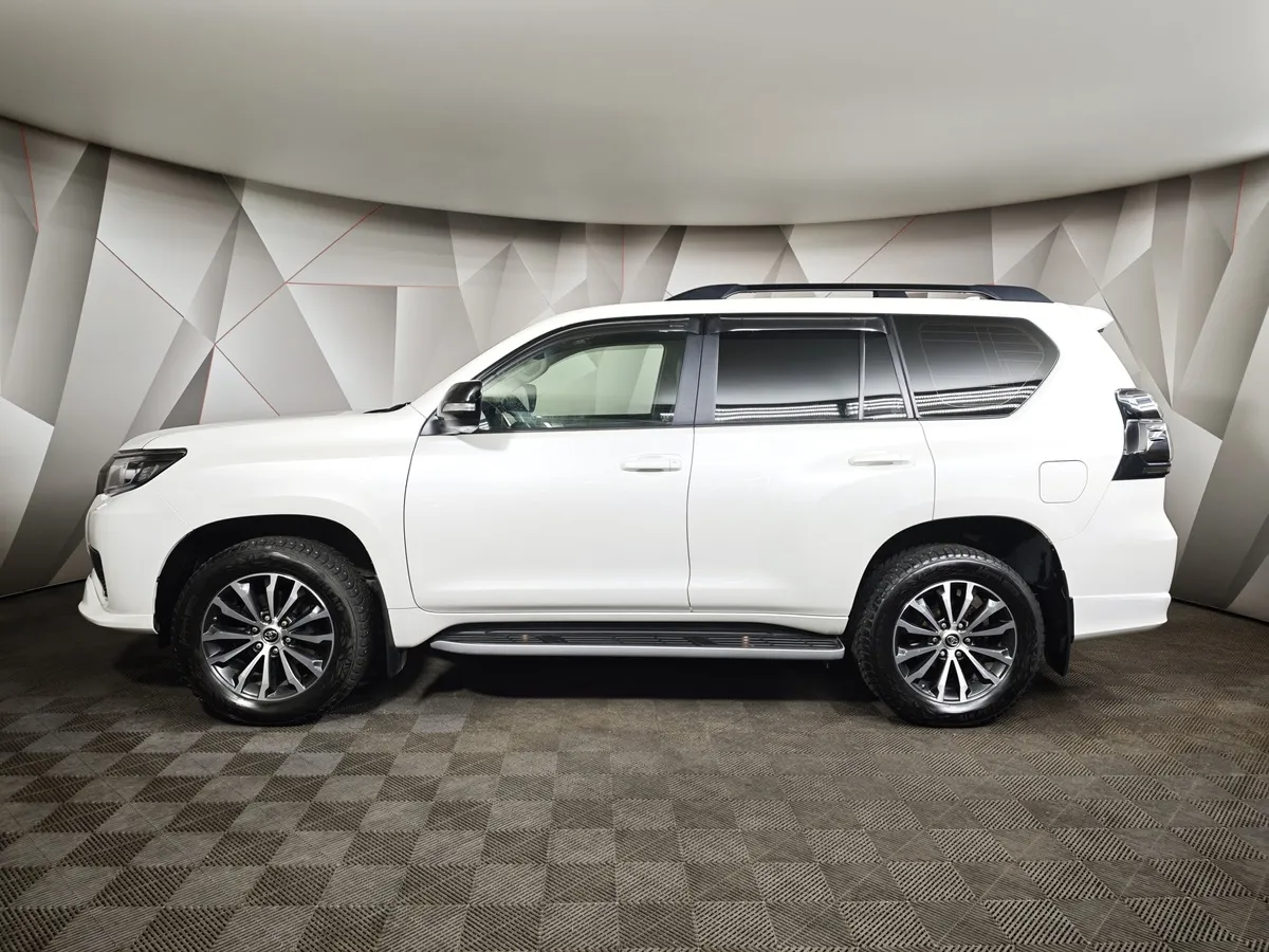 Toyota Land Cruiser Prado 4.0 AT AWD (249 л.с.) Белый в АВИЛОН. Слайд №5