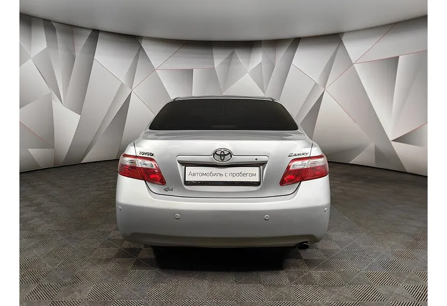 Toyota Camry 2.4 VVT-i AT (167 л.с.) Серебристый в АВИЛОН. Слайд №8