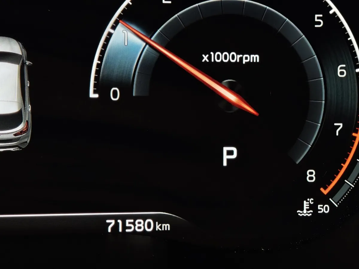 Kia Ceed 1.4 T-GDI AMT (140 л.с.) Comfort Черный в АВИЛОН. Слайд №18