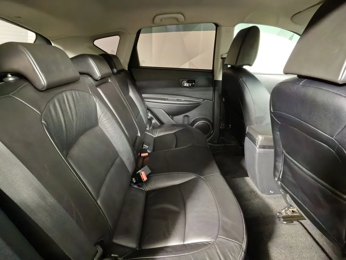 Nissan Qashqai 2.0 CVT AWD (141 л.с.) Серебристый в АВИЛОН. Слайд №14