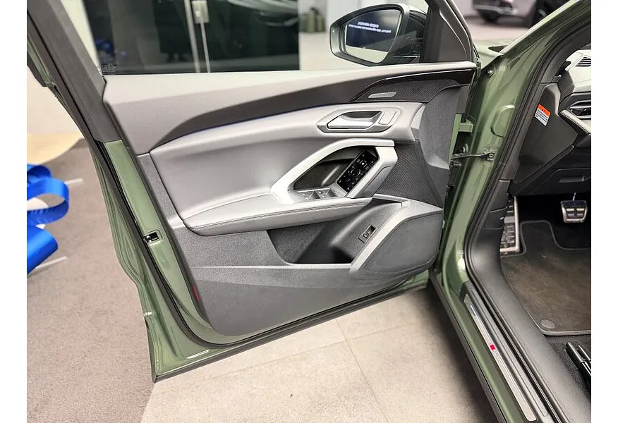 Audi Q5 2.0 TFSI S tronic quattro (272 л.с.) Зеленый в АВИЛОН. Слайд №6