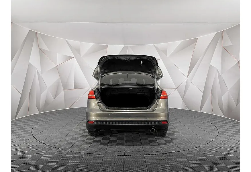 Ford Focus 1.5 EcoBoost AT (150 л.с.) Titanium Коричневый в АВИЛОН. Слайд №12