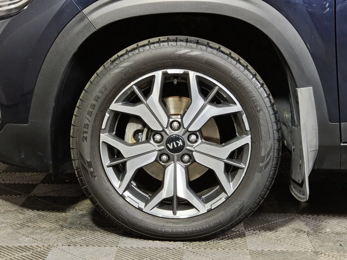 Kia Seltos 2.0 MPI 2WD IVT (149 л.с.) Luxe Синий в АВИЛОН. Слайд №9