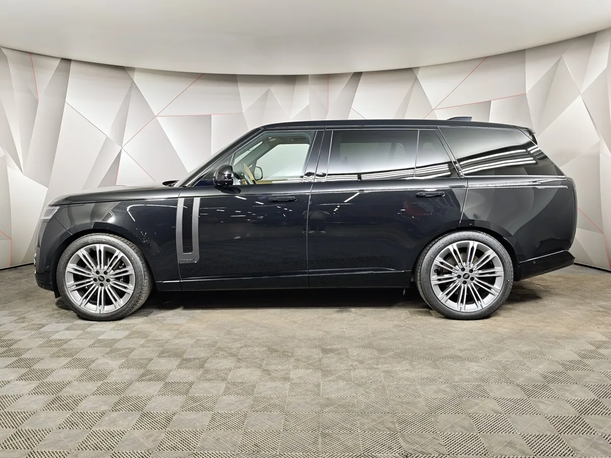 Land Rover Range Rover 4.4 P530 V8 LWB AT AWD (530 л.с.) Autobiography Черный в АВИЛОН. Слайд №5