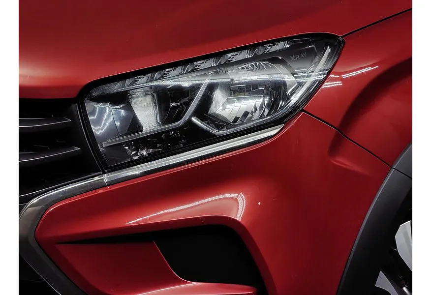ВАЗ (Lada) XRAY Cross 1.8 MT (122 л.с.) Comfort Красный в АВИЛОН. Слайд №10
