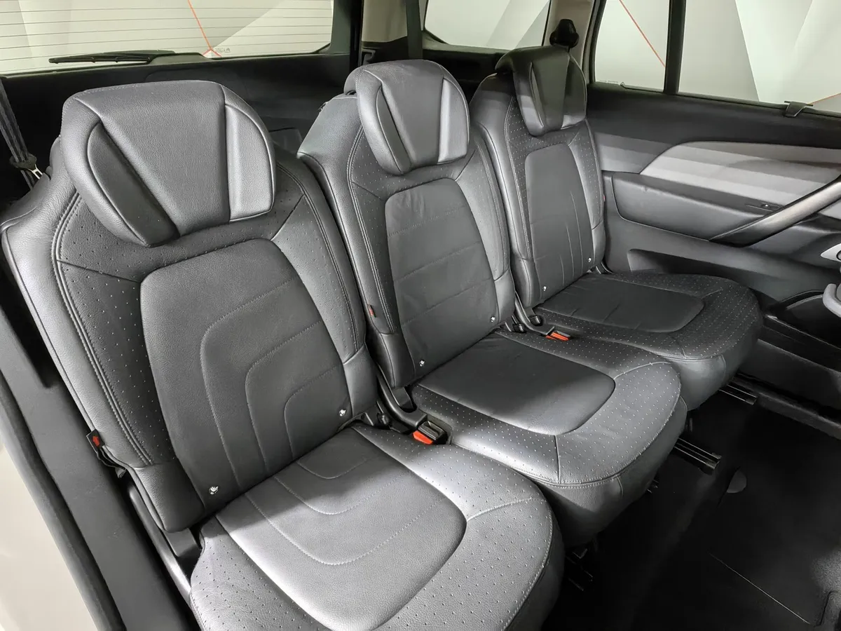 Citroen C4 SpaceTourer 1.5d AT FWD (131 л.с.) Серый в АВИЛОН. Слайд №17