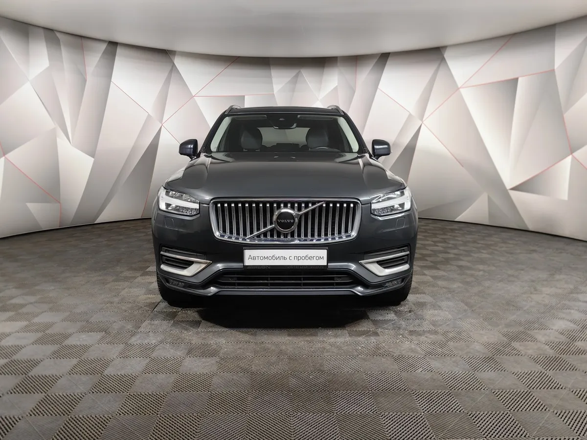 Volvo XC90 2.0 B5 mild hybrid AT AWD (7 мест) (250 л.с.) Ultra Bright Серый в АВИЛОН. Слайд №7