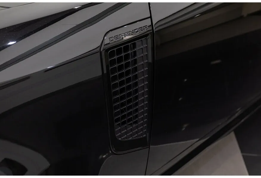 Land Rover Defender 3.0D AT (300 л.с.) HSE Черный в АВИЛОН. Слайд №20
