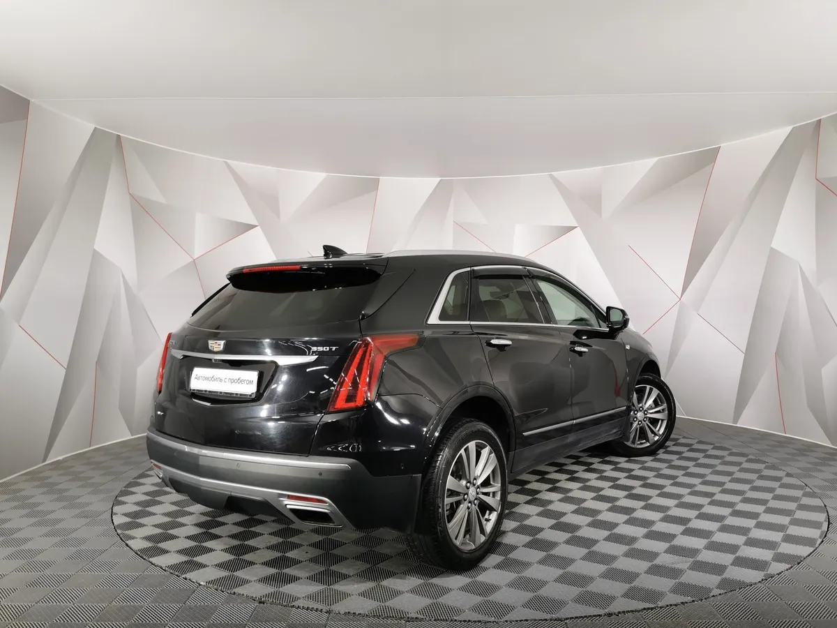 Cadillac XT5 2.0T АТ AWD (200 л.с.) Premium Luxury Черный в АВИЛОН. Слайд №2