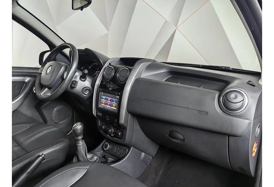 Renault Duster 2.0 MT 4x4 (143 л.с.) Коричневый в АВИЛОН. Слайд №12