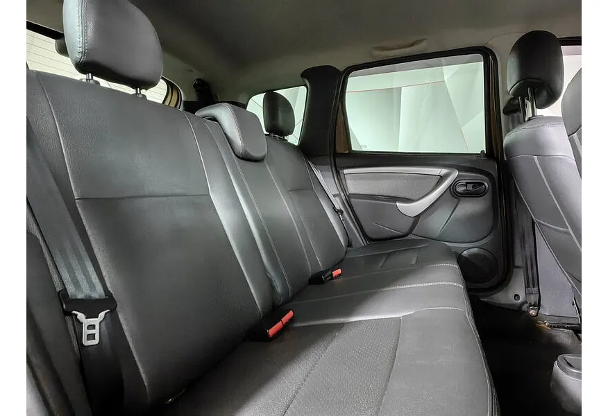 Renault Duster 2.0 АТ 4x4 (135 л.с.) Коричневый в АВИЛОН. Слайд №15