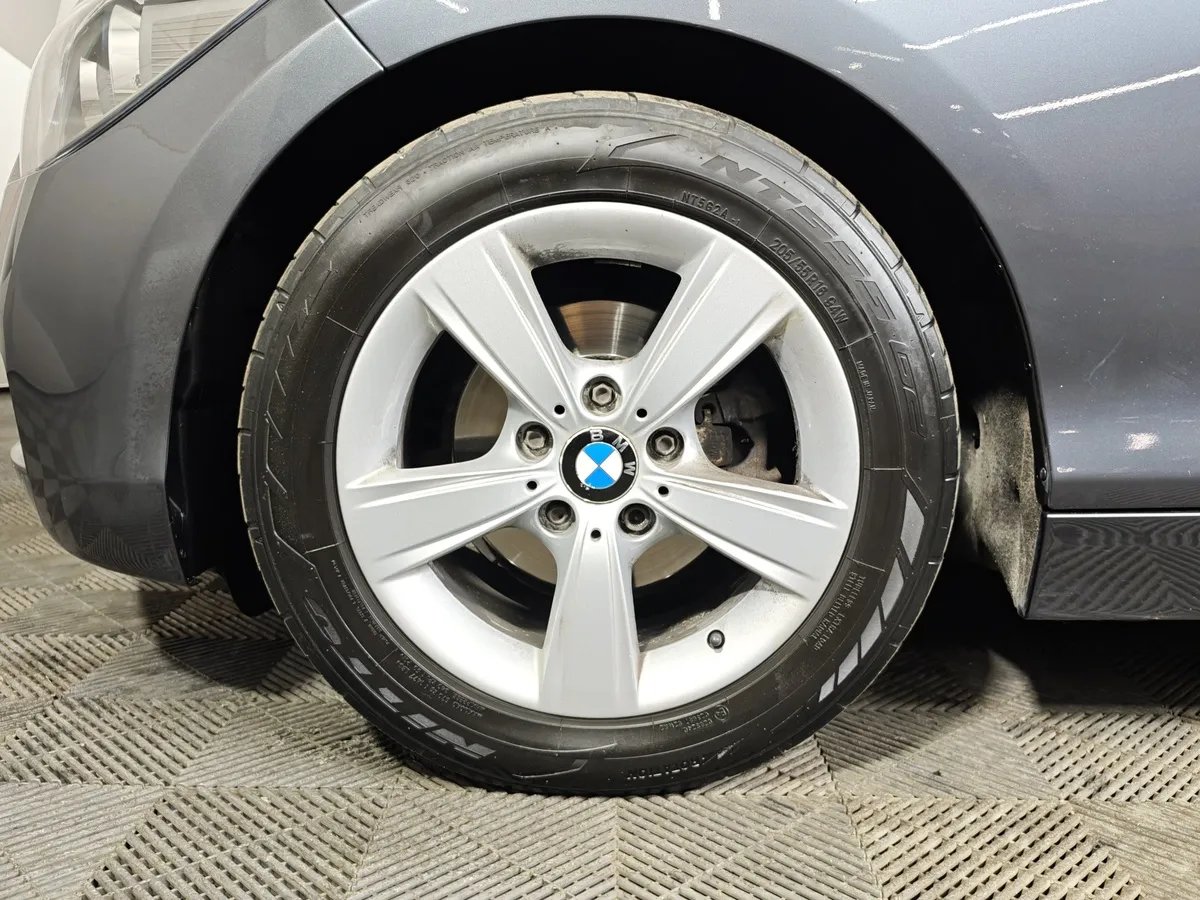 BMW 1 серия 116i AT (136 л.с.) Серый в АВИЛОН. Слайд №7