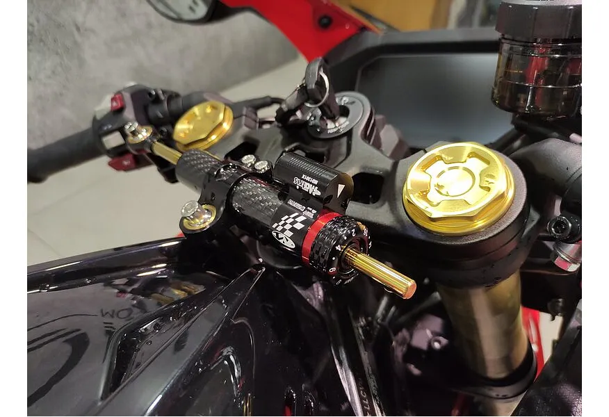 VOGE RR660S 662 см³ (99 л.с.) (99) 660 Красный в АВИЛОН. Слайд №8