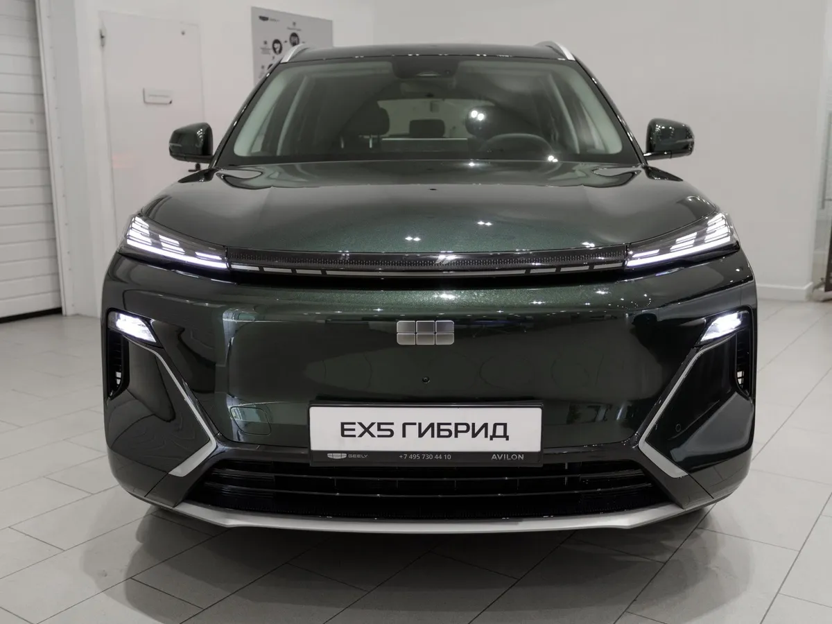 Geely EX5 EM-R 1.5 REEV AT FWD (68 л.с.) Max Зеленый в АВИЛОН. Слайд №3