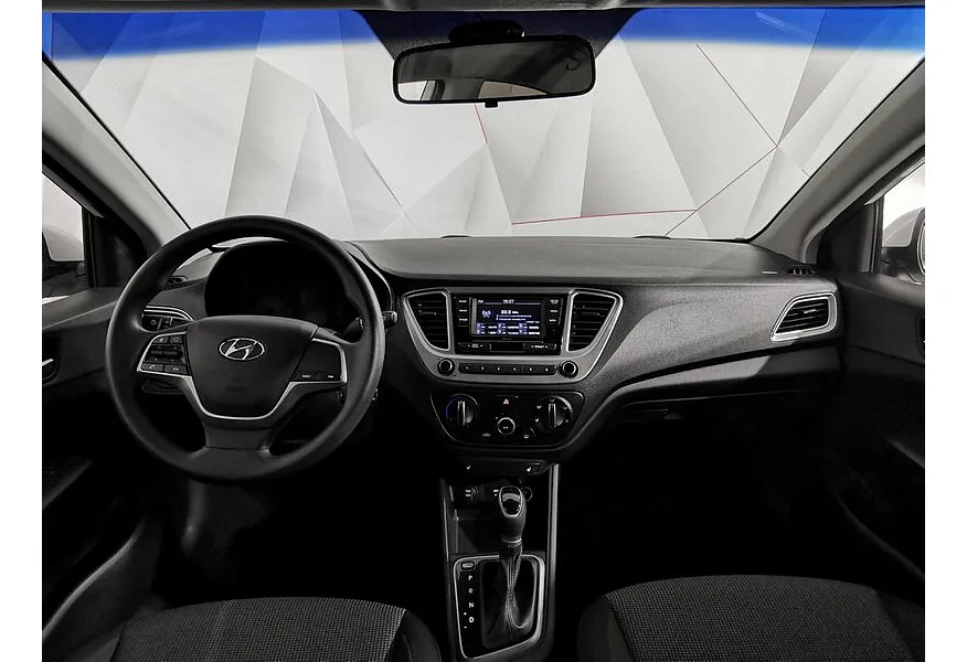 Hyundai Solaris 1.6 AT (123 л.с.) Comfort Белый в АВИЛОН. Слайд №14