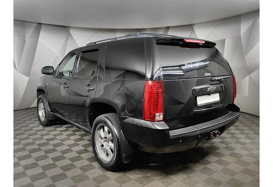 Chevrolet Tahoe 5.3 AT (325 л.с.) Черный в АВИЛОН. Слайд №7