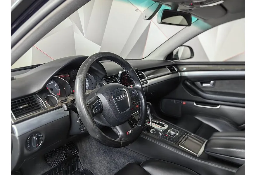 Audi S8 5.2 FSI quattro AT (450 л.с.) Черный в АВИЛОН. Слайд №18