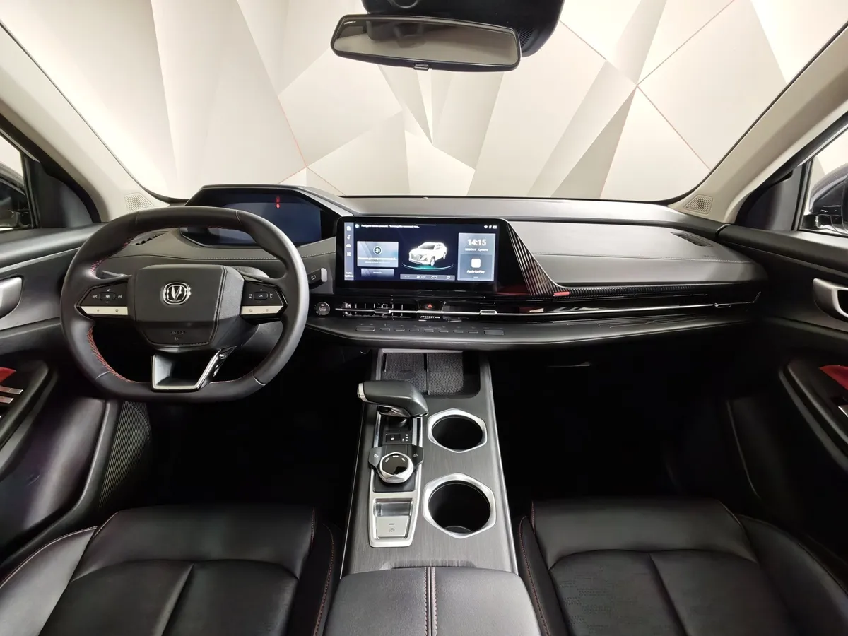 Changan UNI-S 1.5T 7DCT 2WD (181 л.с.) Tech Белый в АВИЛОН. Слайд №14