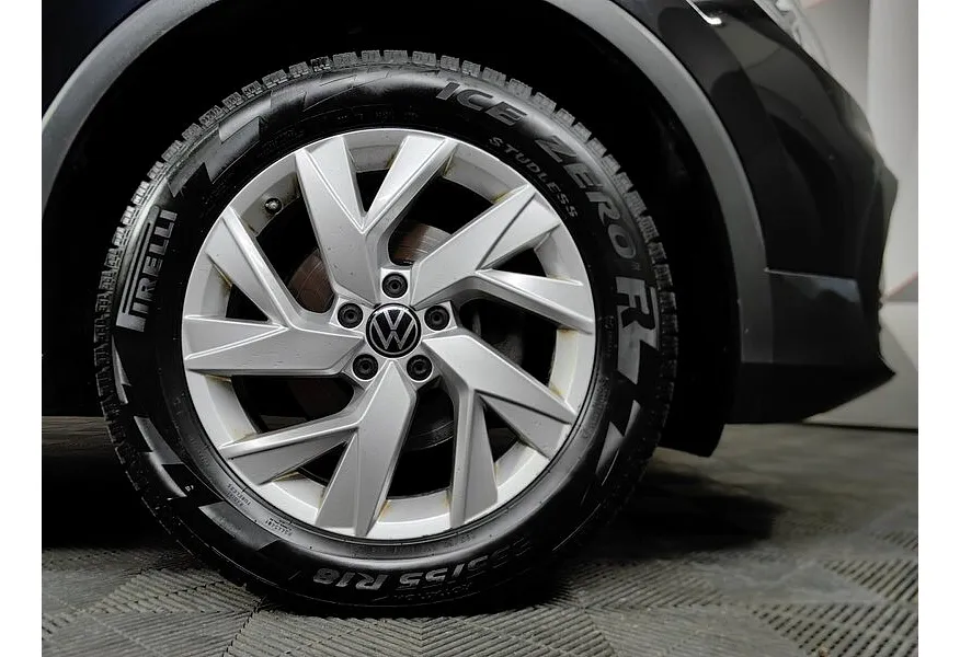 Volkswagen Tiguan 1.4 TSI 4Motion AT (150 л.с.) Exclusive Черный в АВИЛОН. Слайд №9