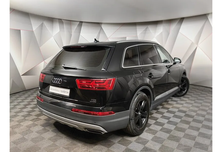 Audi Q7 3.0 TDI Tiptronic quattro (249 л.с.) Черный в АВИЛОН. Слайд №2