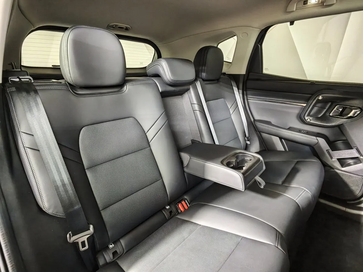 Haval PRO H7 2.0T 7DCT 4WD (192 л.с.) Tech Plus Черный в АВИЛОН. Слайд №17