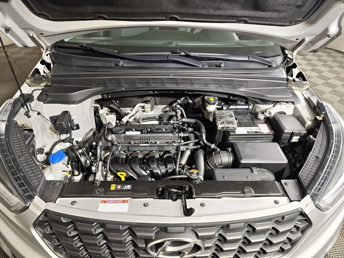 Hyundai Creta 1.6 AT AWD (121 л.с.) Travel + Advanced Серый в АВИЛОН. Слайд №10