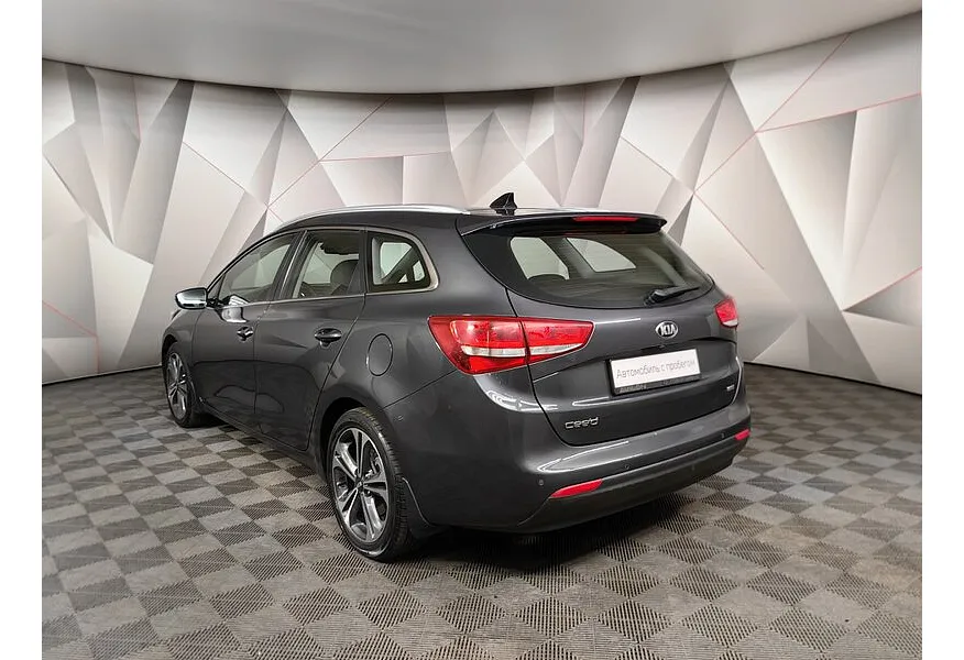 Kia Ceed 1.6 DCT (135 л.с.) Prestige Серый в АВИЛОН. Слайд №4